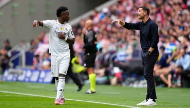 Винисиус и Хаби Алонсо.