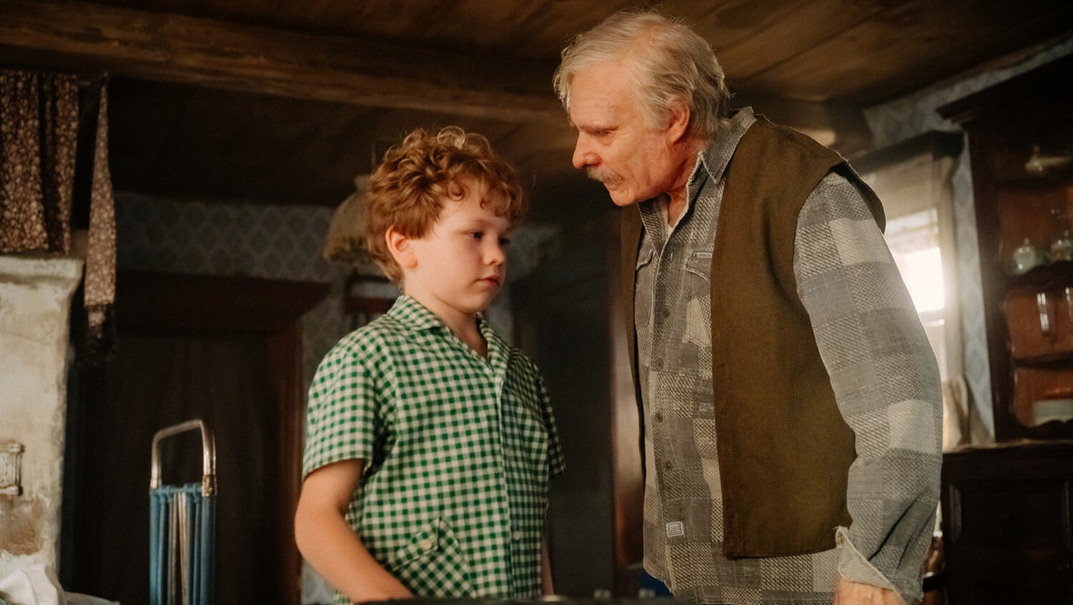 Кадр из фильма «Батя 2. Дед», реж. Илья Учитель, Гуд Стори Медиа