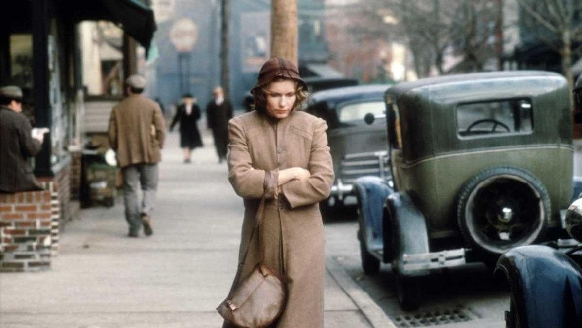 Кадр из фильма «Пурпурная роза Каира», режиссер Вуди Аллен, Orion Pictures