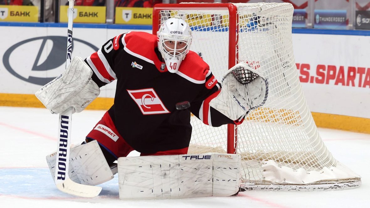 Спартак — Лада: Александр Георгиев пропустил курьезный гол в первом матче за Спартак — видео 29 ноября 2025