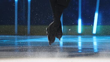 Судья с Украины Алена Лисова дисквалифицирована на год за запугивание фигуриста в Будапеште.