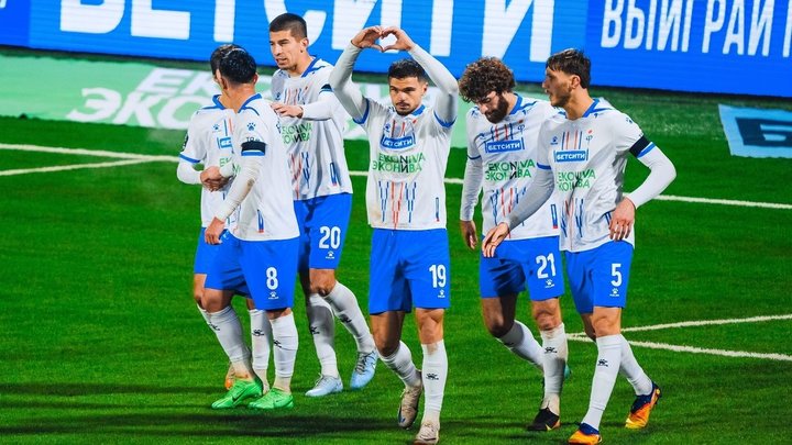 У «Факела» нет конкурентов. Осечка «Урала». «Спартак» проиграл «Торпедо». ФНЛ ушла на зимнюю паузу