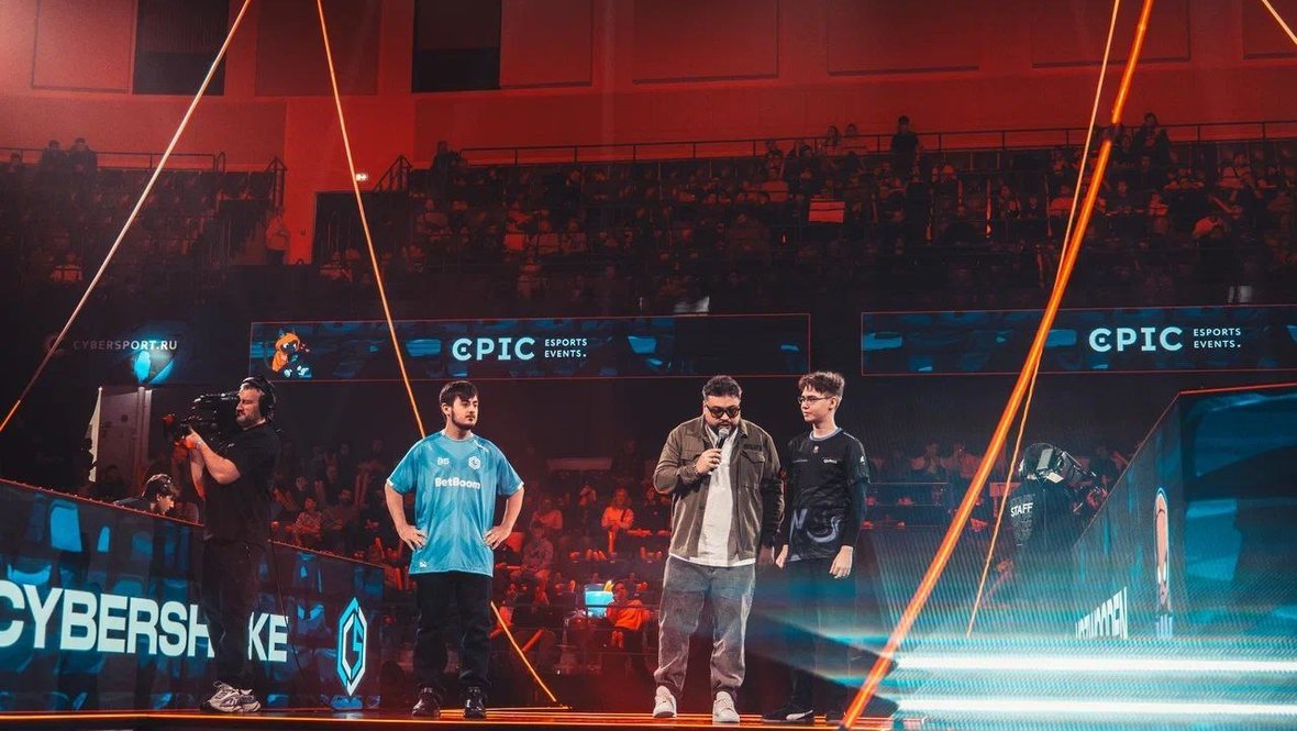 Арена WINLINE EPIC Standoff 2 PawPaw Major.