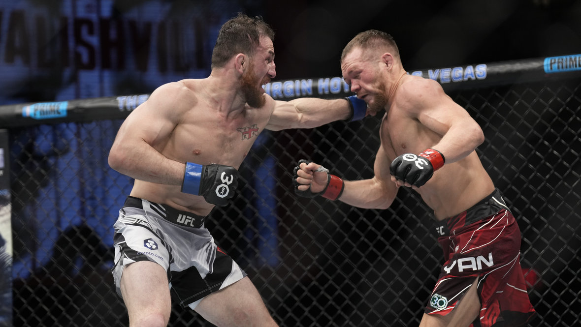 Бой UFC 323 Петр Ян — Мераб Двалишвили, 7 декабря 2025: в чем шанс Яна против Мераба, как Ян может вернуть титул чемпиона UFC