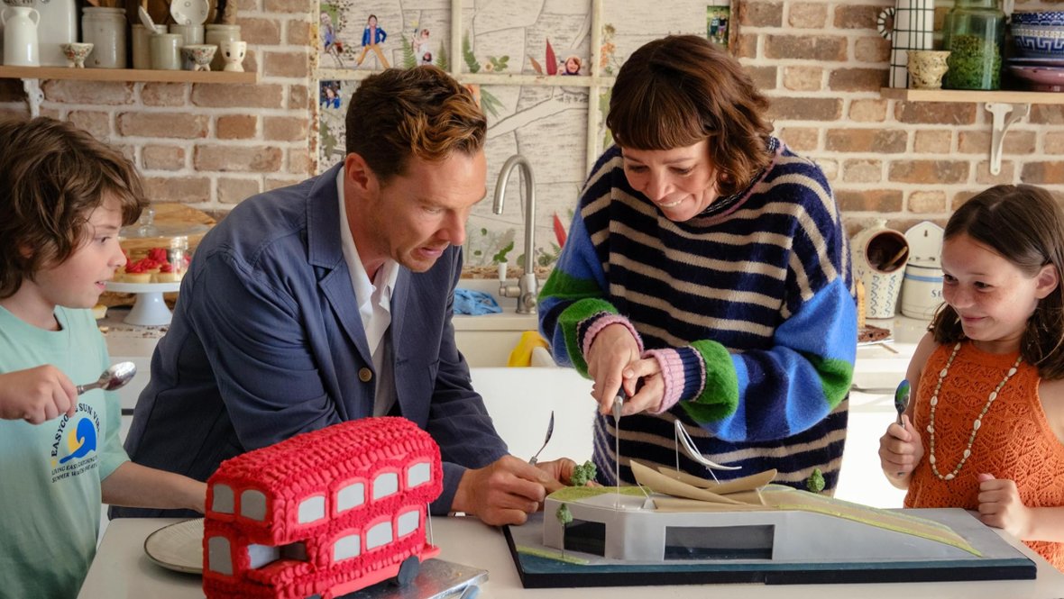 Кадр из фильма «Супруги Роуз», реж. Джей Роуч, SunnyMarch, Garden Studios, South of the River Pictures