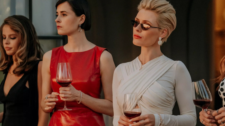 Кадр из сериала «Золотое дно 2», реж. Илья Ермолов, Start