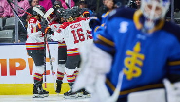 Такого еще не было никогда: российская хоккеистка забросила шайбу в женской НХЛ