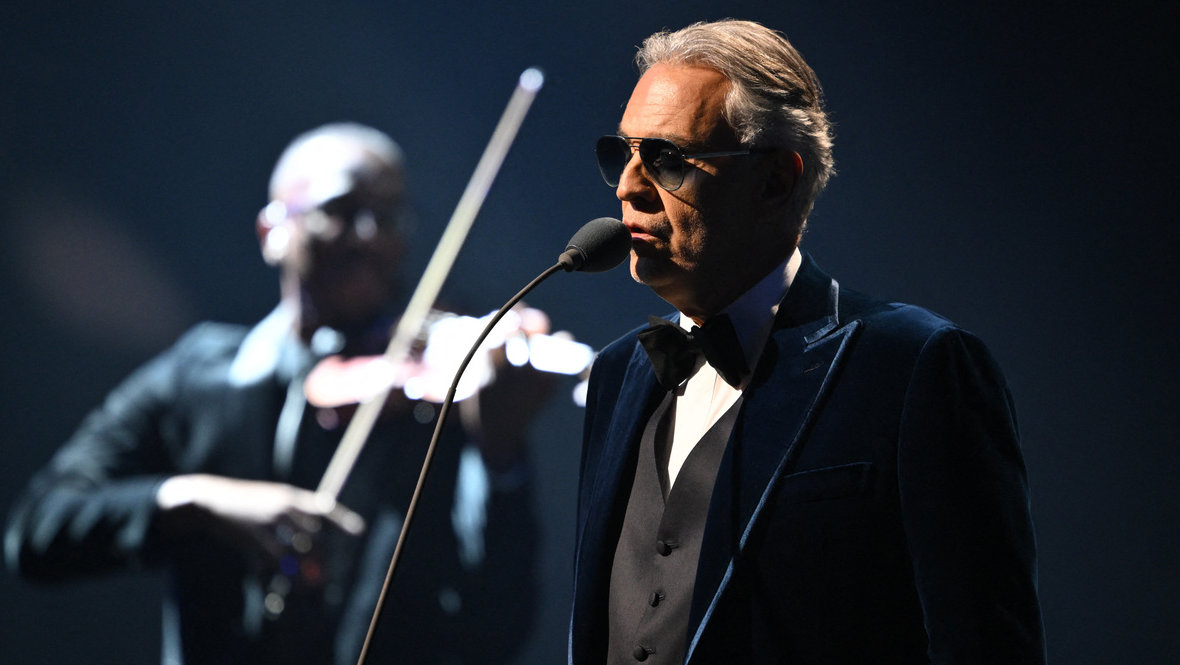 Андреа Бочелли.