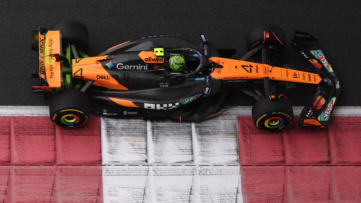 Болид Ландо Норриса.