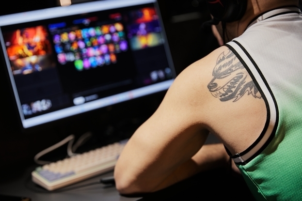 Игровое место участника шоу матча на позиции поддержки в команде «Вспенившиеся» Dimill (Дмитрий Тимофеев).