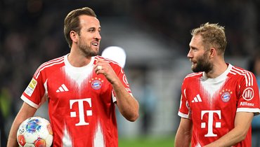 «Ливерпуль» упустил победу в безумном матче, «Барса» уничтожила «Бетис», у Кейна — лучший год в карьере