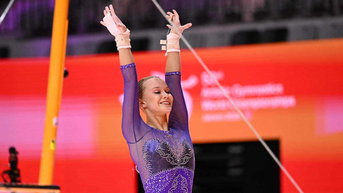 Ангелина Мельникова: интервью гимнастки — о чемпионате мира в Джакарте, подготовке к следующему сезону и Олимпиаде-2028