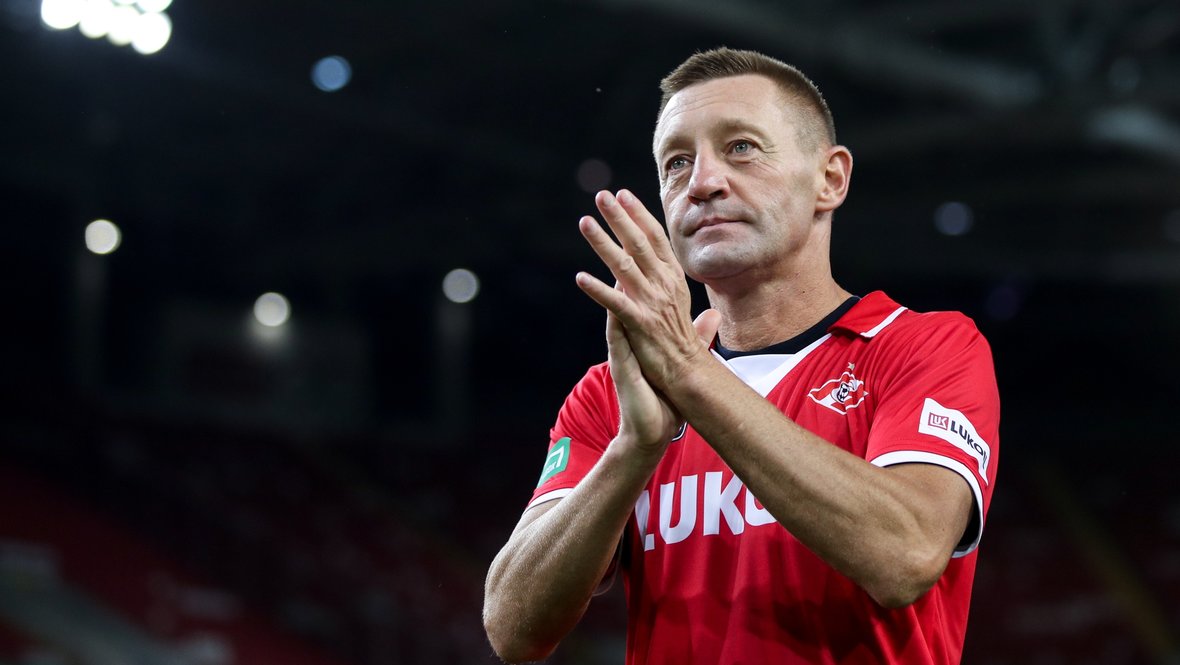 Андрей Тихонов.