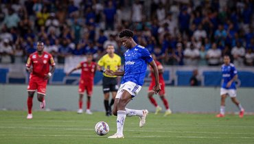 Защитник «Крузейро» Джонатан Жезус.