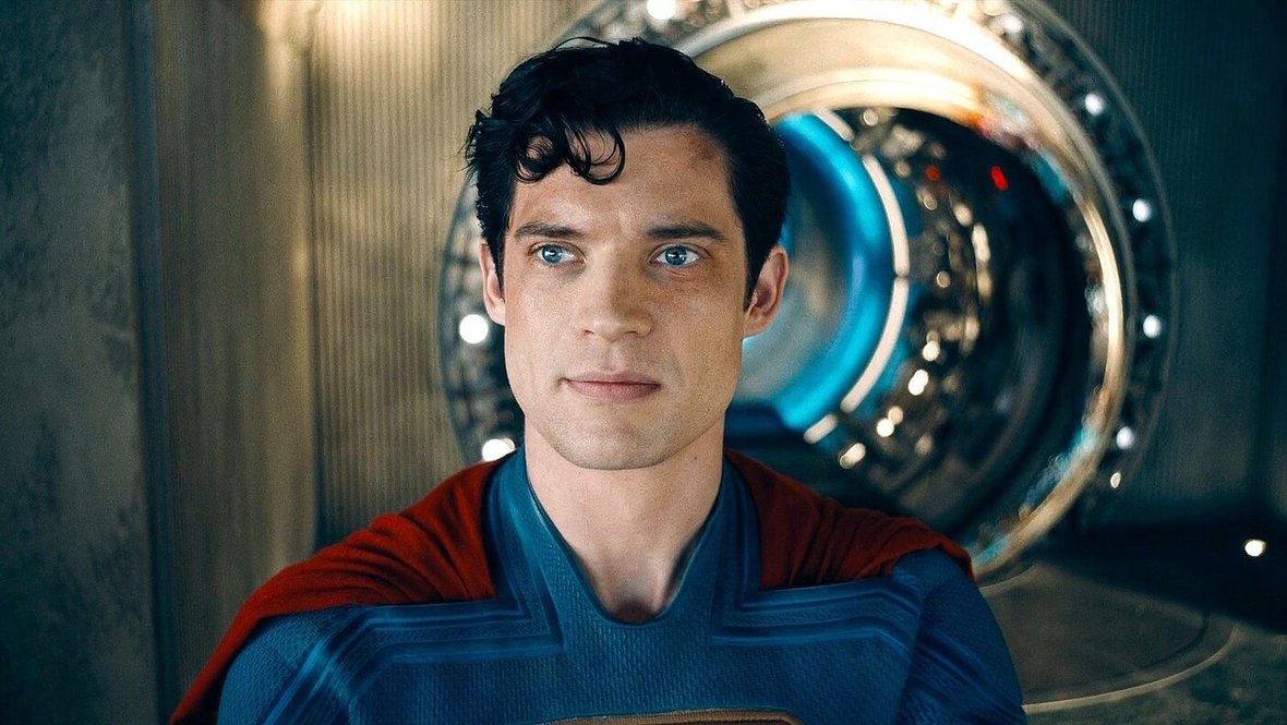 Кадр из фильма «Супермен», реж. Джеймс Ганн, Warner Bros. Pictures