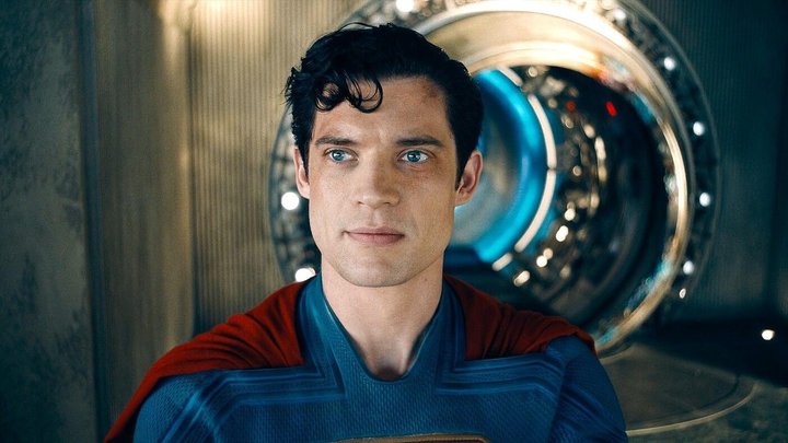 Кадр из фильма «Супермен», реж. Джеймс Ганн, Warner Bros. Pictures