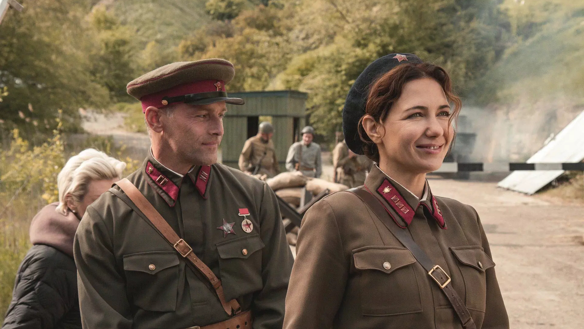 Кадр из сериала «По законам военного времени»