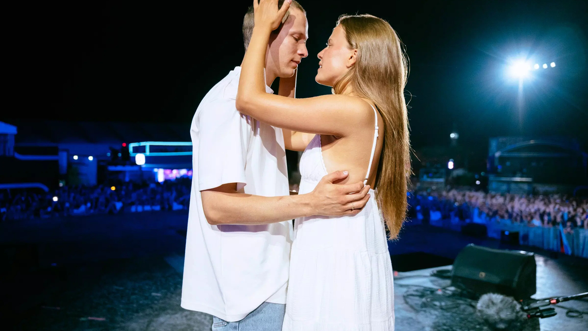 Кадр из сериала «Ландыши», реж. Александр Карпиловский, Илья Шпота, Wink