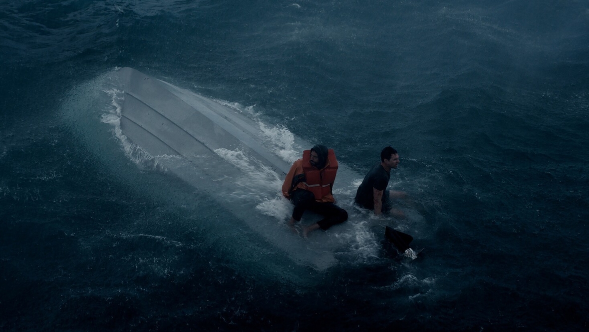 Кадр из фильма «Выживший», реж. Джо Карнахан, Highland Film Group