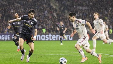 «Аякс» обыграл «Карабах» и прервал серию из 5 поражений в Лиге чемпионов