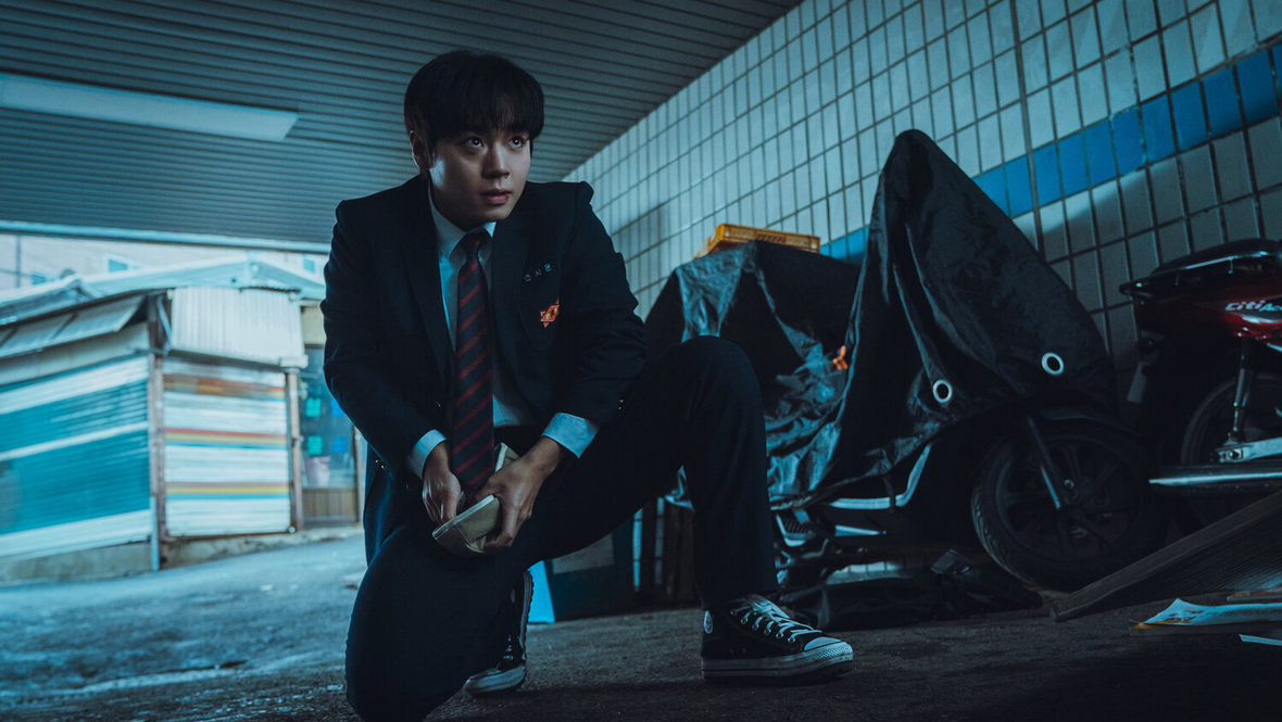 Кадр из сериала «Слабый герой», реж. Ю Су Мин, Пак Дан Хи, Playlist Studio, Shotcake