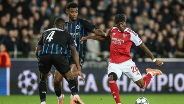 «Арсенал» разгромил «Брюгге» в ЛЧ, Мадуэке оформил дубль