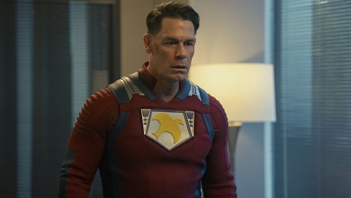 Кадр из сериала «Миротворец», реж. Джеймс Ганн, Грег Моттола, Питер Соллетт и др, HBO Max