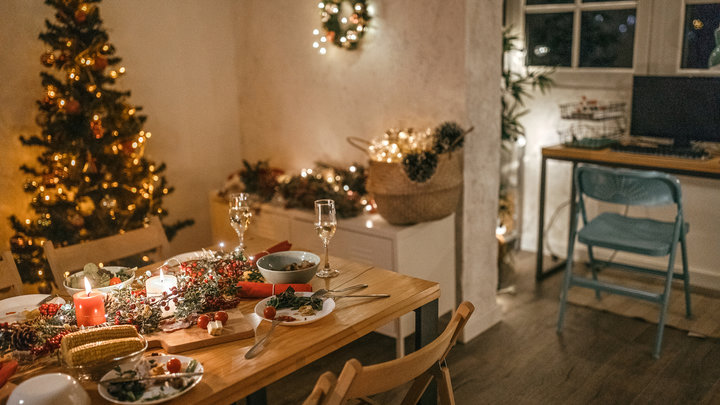 Врач рассказала, какие блюда лучше подавать первыми на застолье