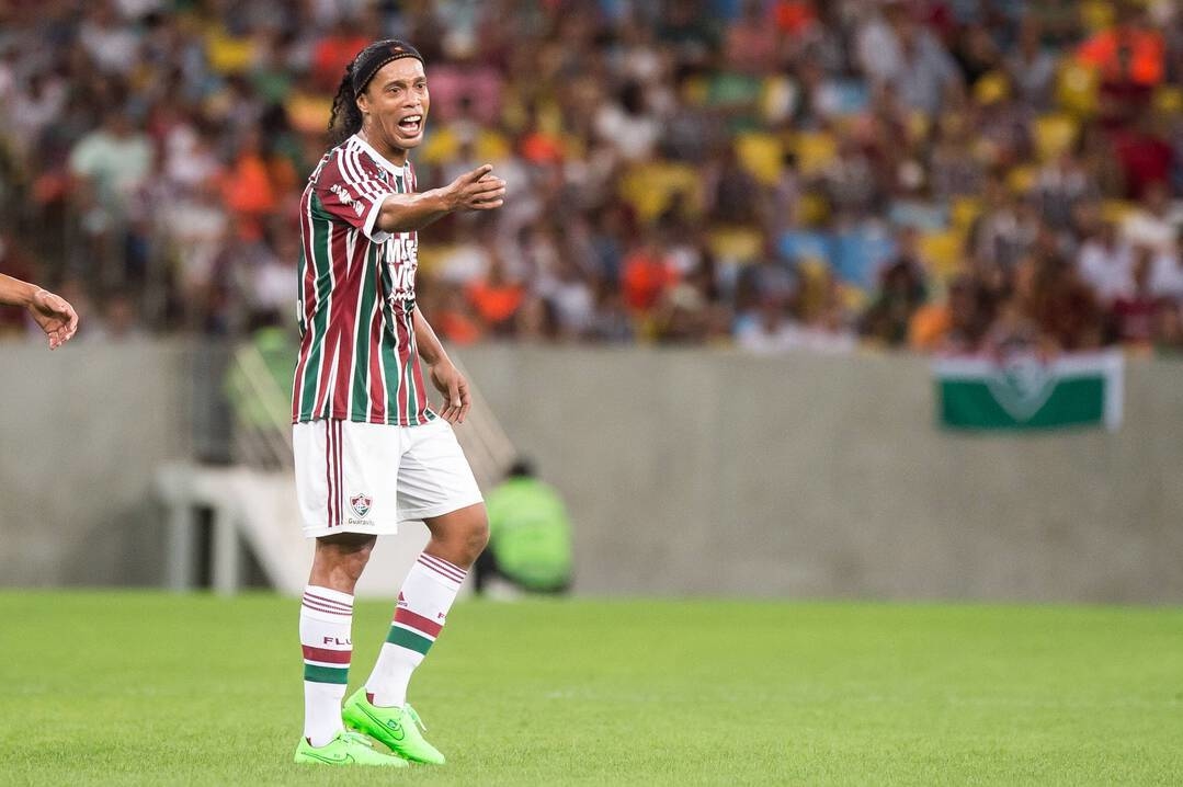 Роналдинью.