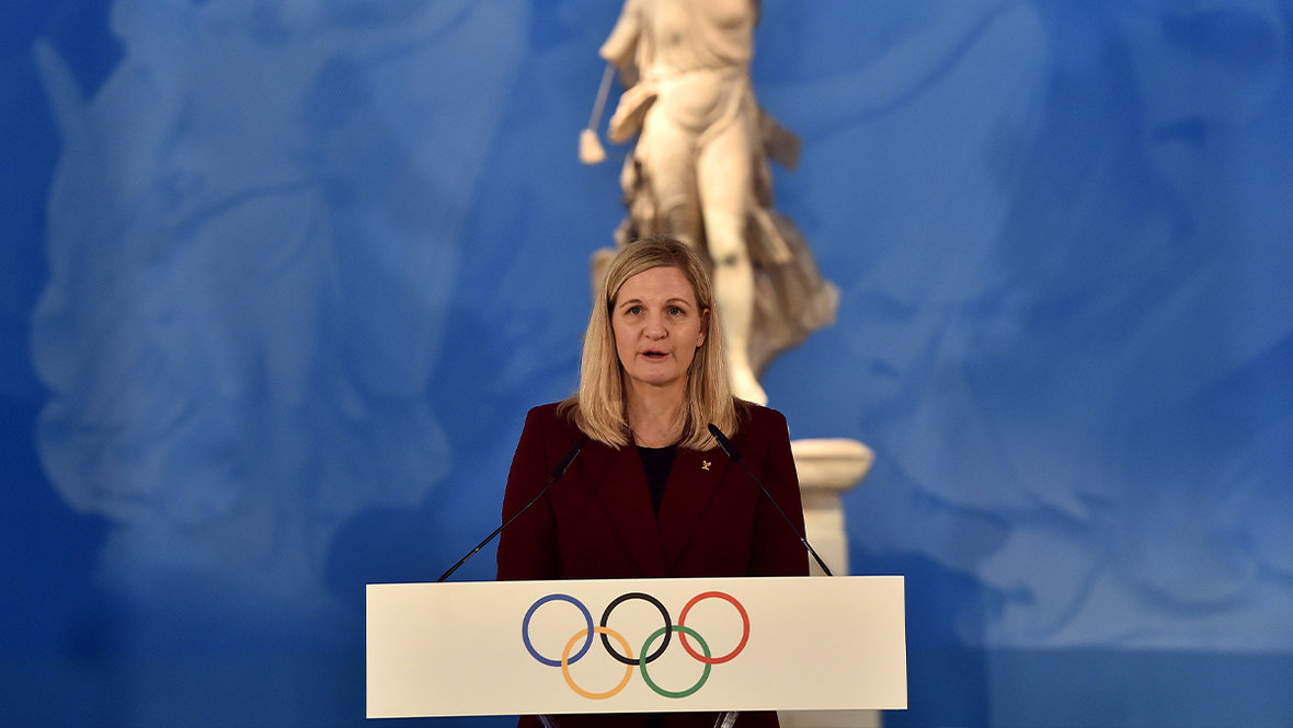 Кирсти Ковентри.