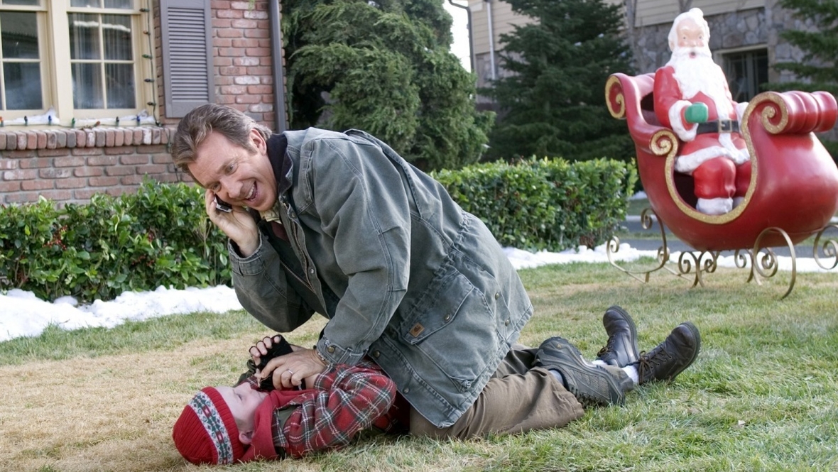 Кадр из фильма «Рождество с неудачниками», режиссер Джо Рот, Sony Pictures Releasing