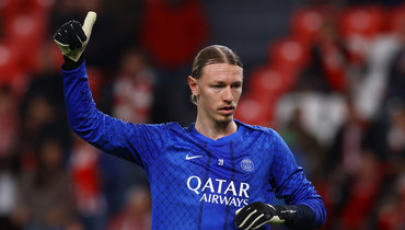 L'Equipe: влиятельные лица в «ПСЖ» предлагали Энрике ставить Сафонова вместо Шевалье