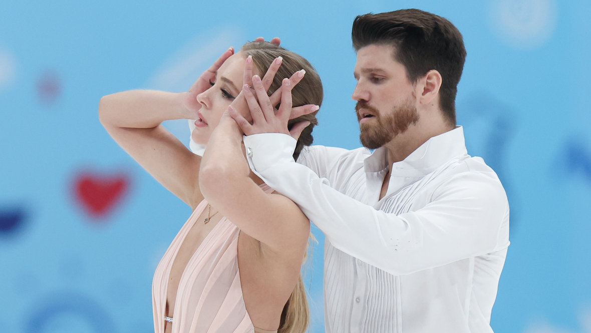 Фигуристы Александра Степанова и Иван Букин.