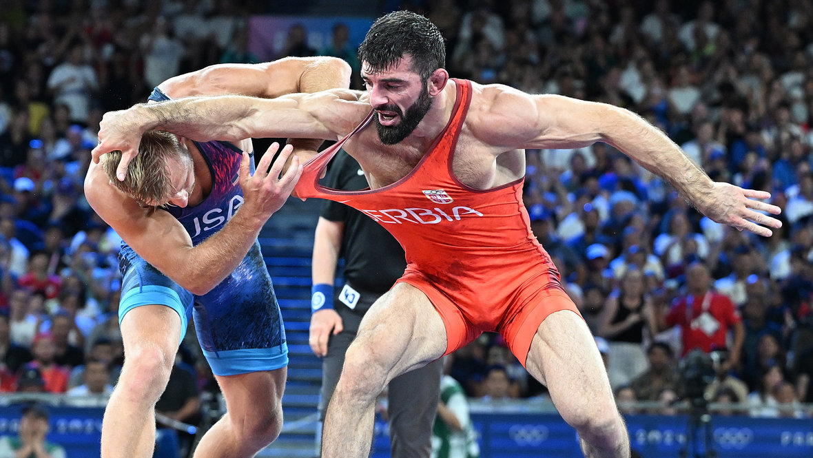 На Олимпиаде-2024 Хетик Цаболов представлял Сербию.