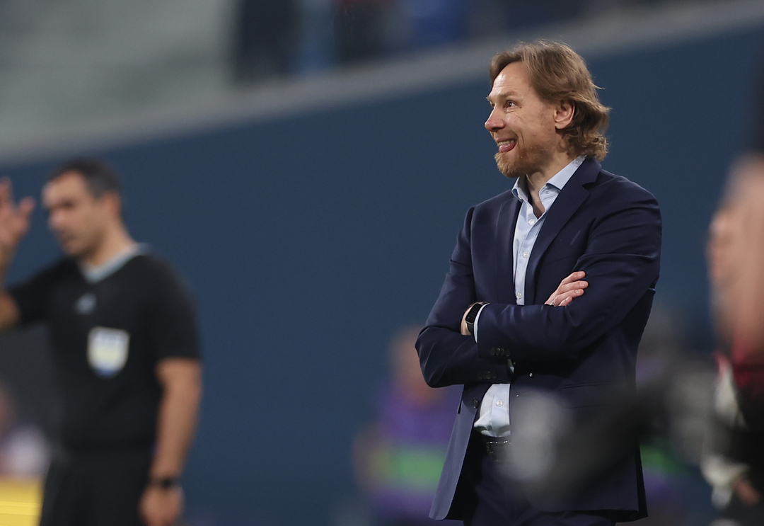 Валерий Карпин.