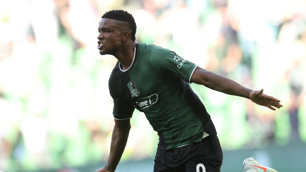 Джон Кордоба.