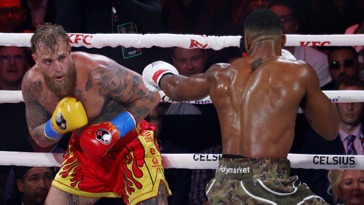 Джейк Пол и Энтони Джошуа.