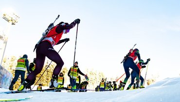 «Это наша ошибка». Экипировщик сборной России признал, что комбинезоны биатлонистов были с браком