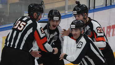 Арбитры КХЛ все чаще стали попадать в скандалы. Они чувствуют свою безнаказанность или дело в другом?