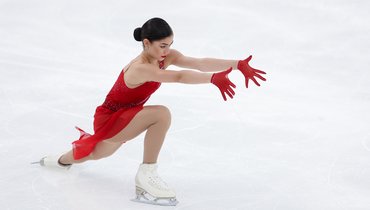 Аделия Петросян.