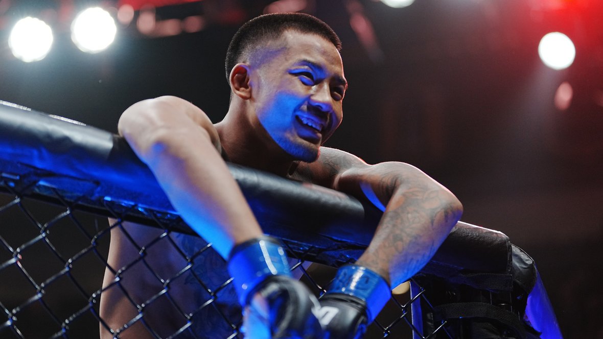 Джошуа Ван.