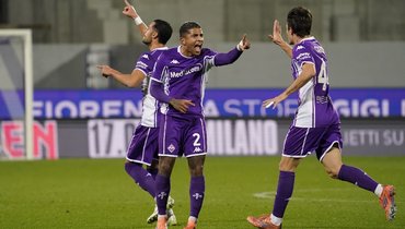 «Фиорентина» разгромила «Удинезе» и одержала первую победу в сезоне в Серии А
