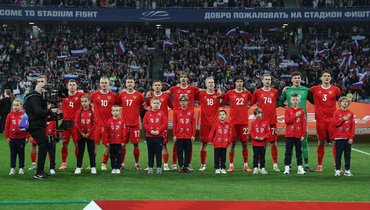 Сборная России завершила год на 33-м месте в рейтинге ФИФА