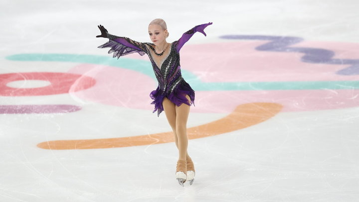 Костылева приступила к тренировкам в группе Федченко. Но все равно выступит на шоу у Плющенко