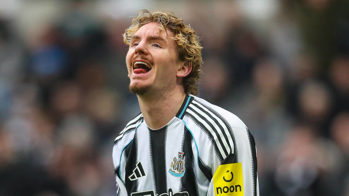 Ник Вольтемаде («Ньюкасл»).