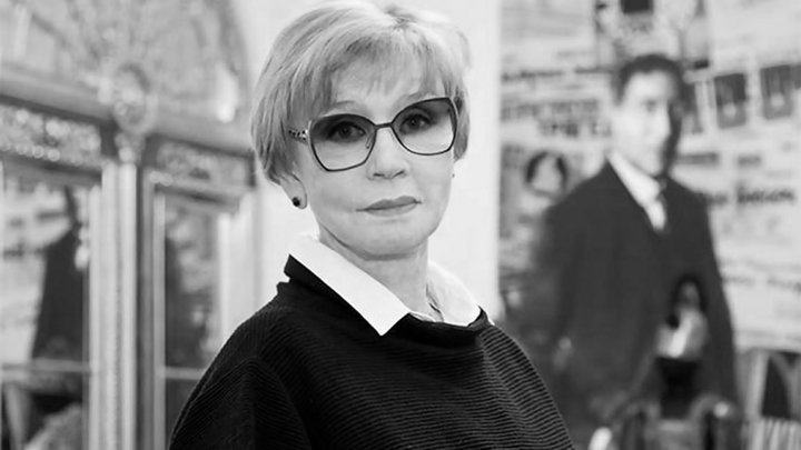 Вера Алентова