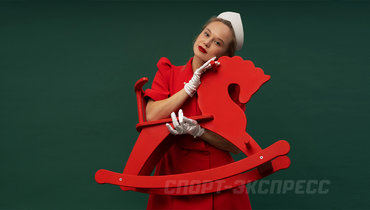 Наш конек. Новогодняя фотосессия «СЭ» и Ангелины Мельниковой
