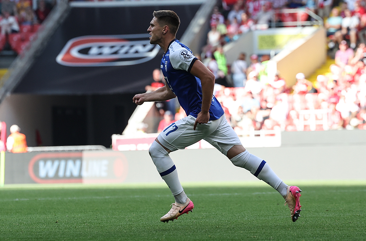 Владислав Саусь.