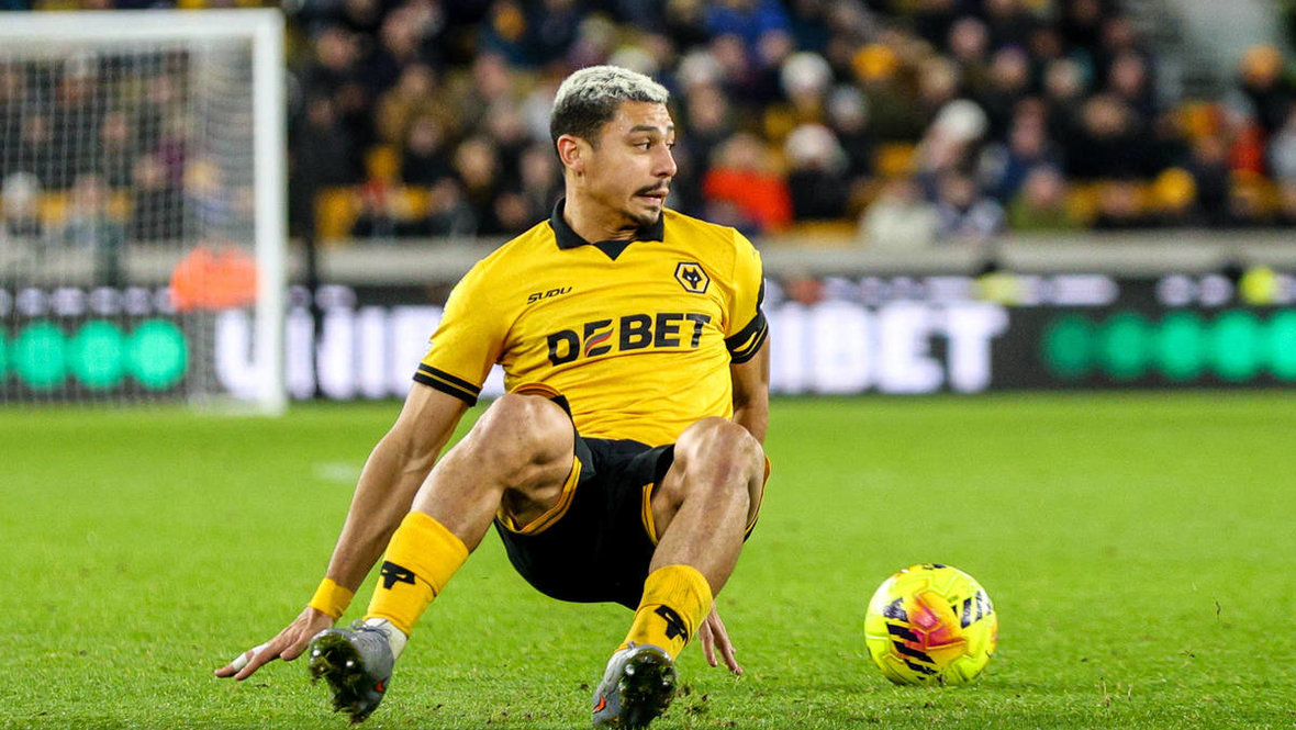 Андре («Вулверхэмптон»).