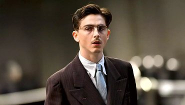 Кадр из фильма «Марти великолепный», режисер Джош Сэфди, A24